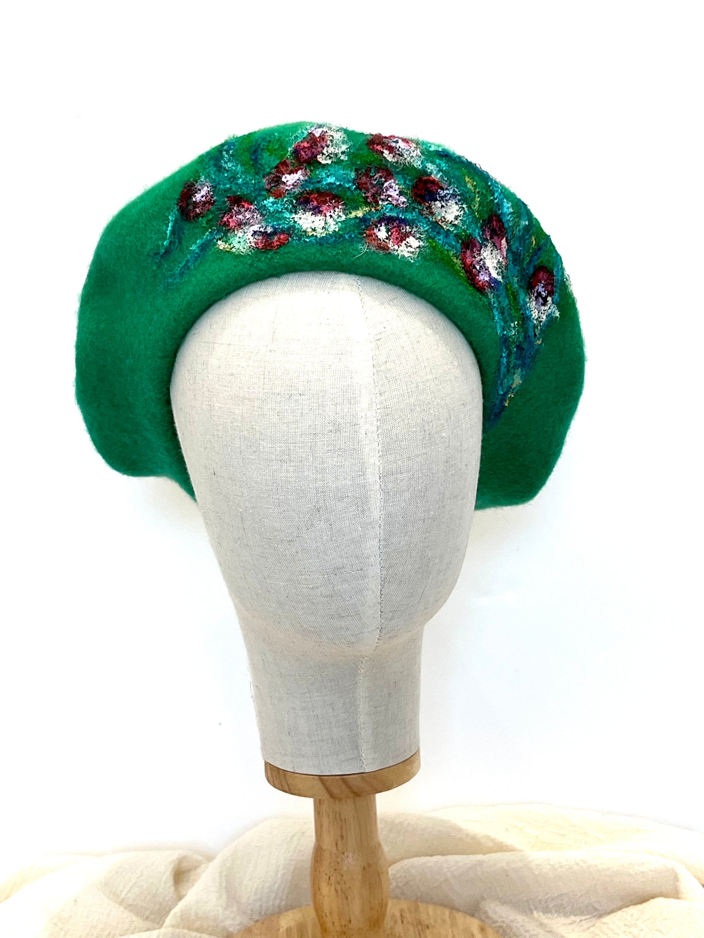 Forest Wishper Wool Beret