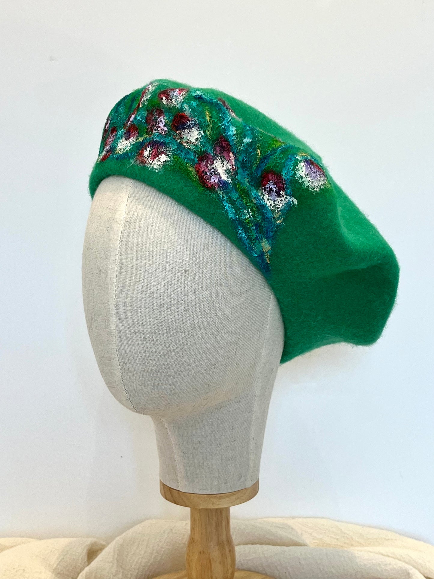 Forest Wishper Wool Beret