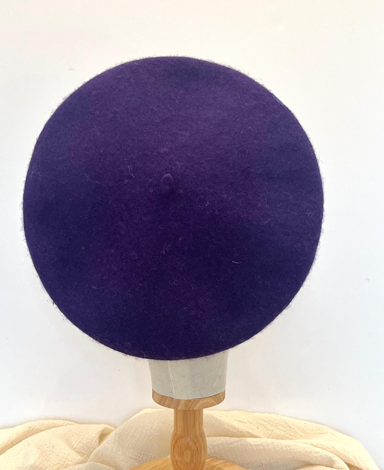 Purple Eyes Wool Beret